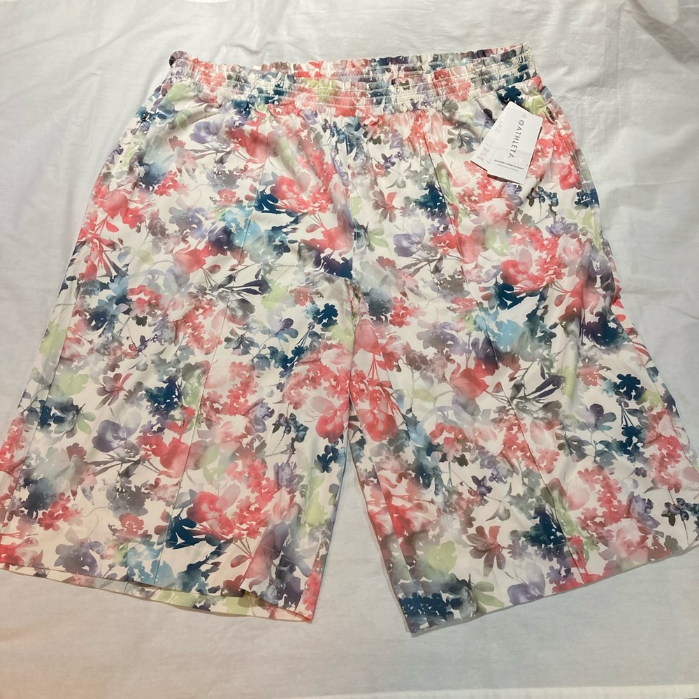 Athleta Savannah Bermuda Shorts, Women’s size 3X, NWT! $69.00!